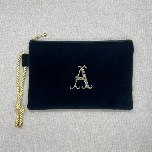 Clutch Broderie Negro