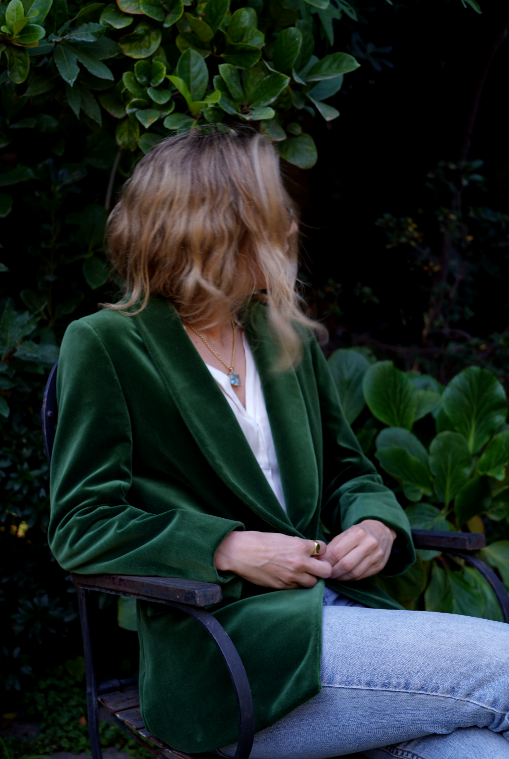 ALL VELVET /  GREEN BLAZER