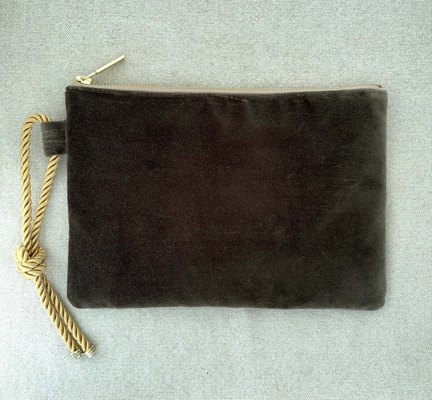 Clutch Velvet Verde Musgo