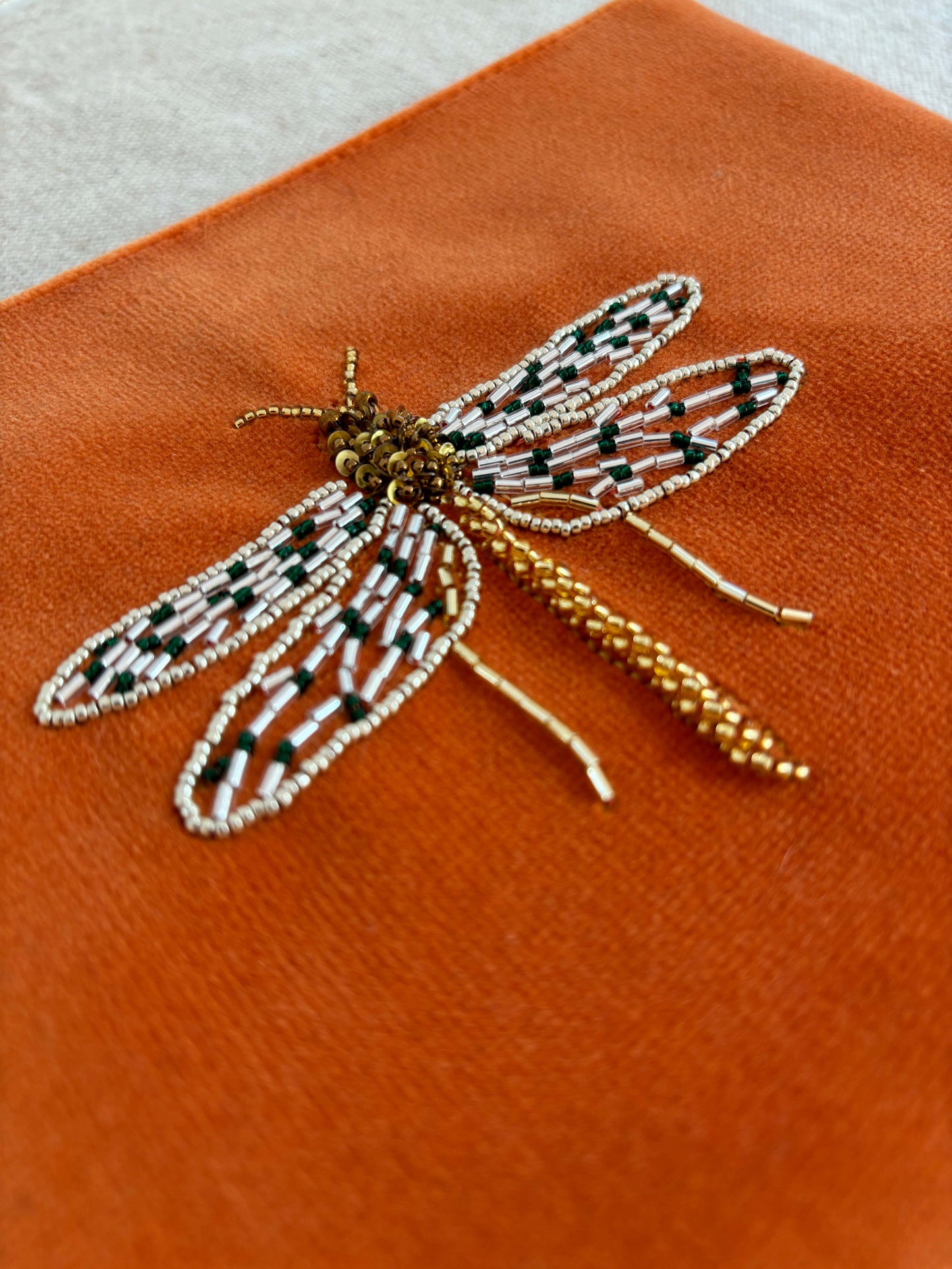 CLUTCH BUG LIBÉLULA NARANJA